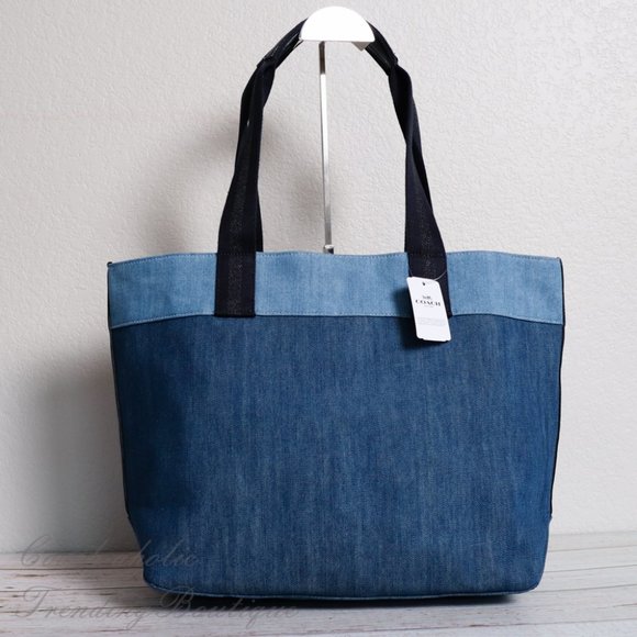 NWT Coach Denim Tote with Horse & Carriage - Picture 6 of 11
